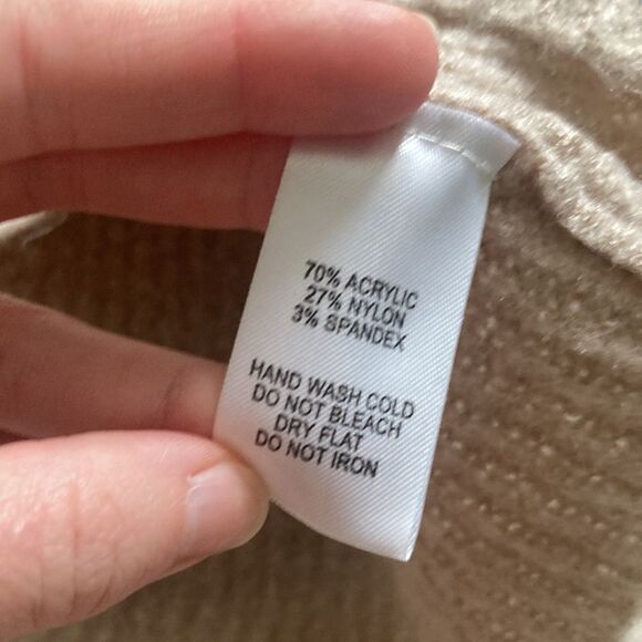 Lulus sweater - tan so soft! - Picture 3 of 4